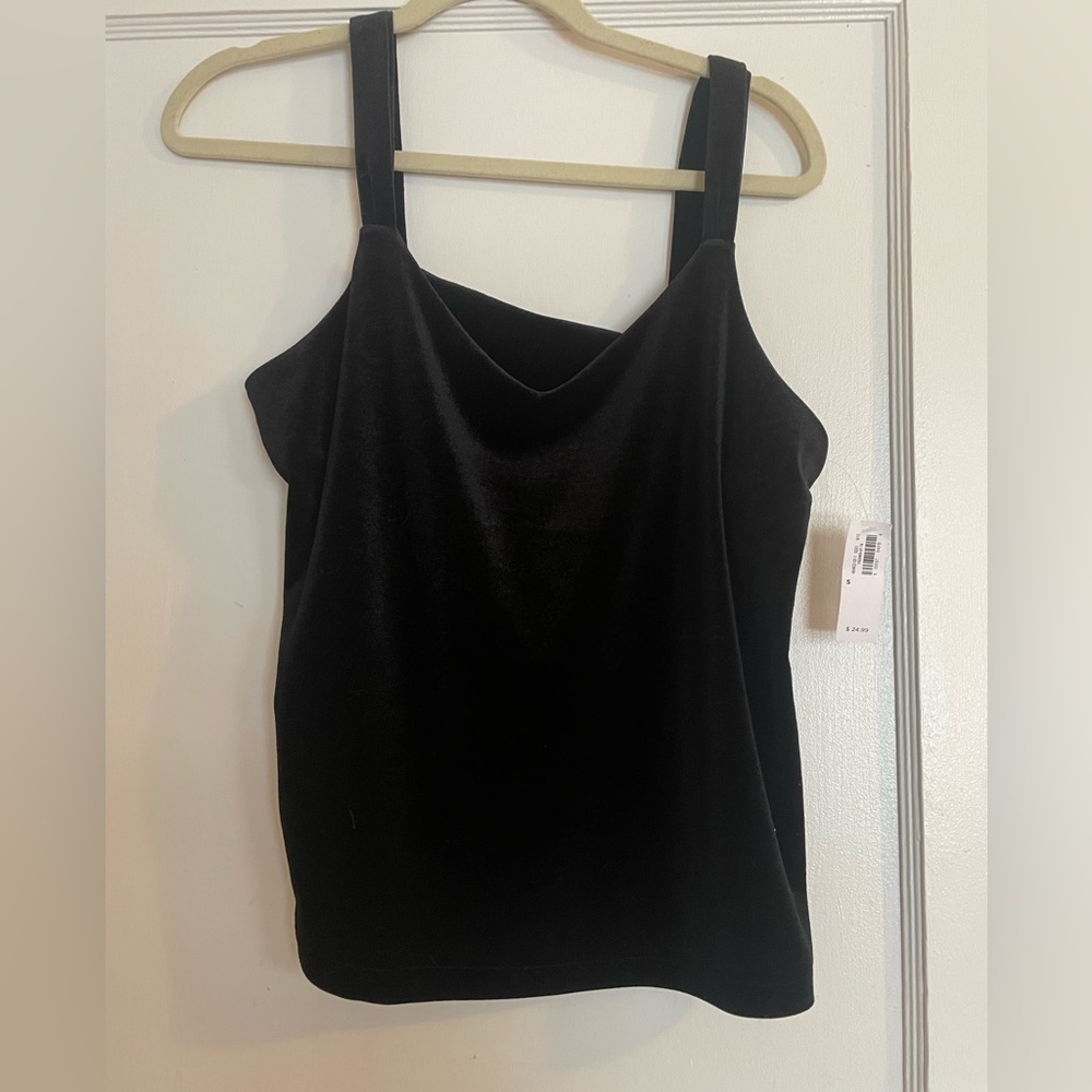 Old navy black velvet tank top